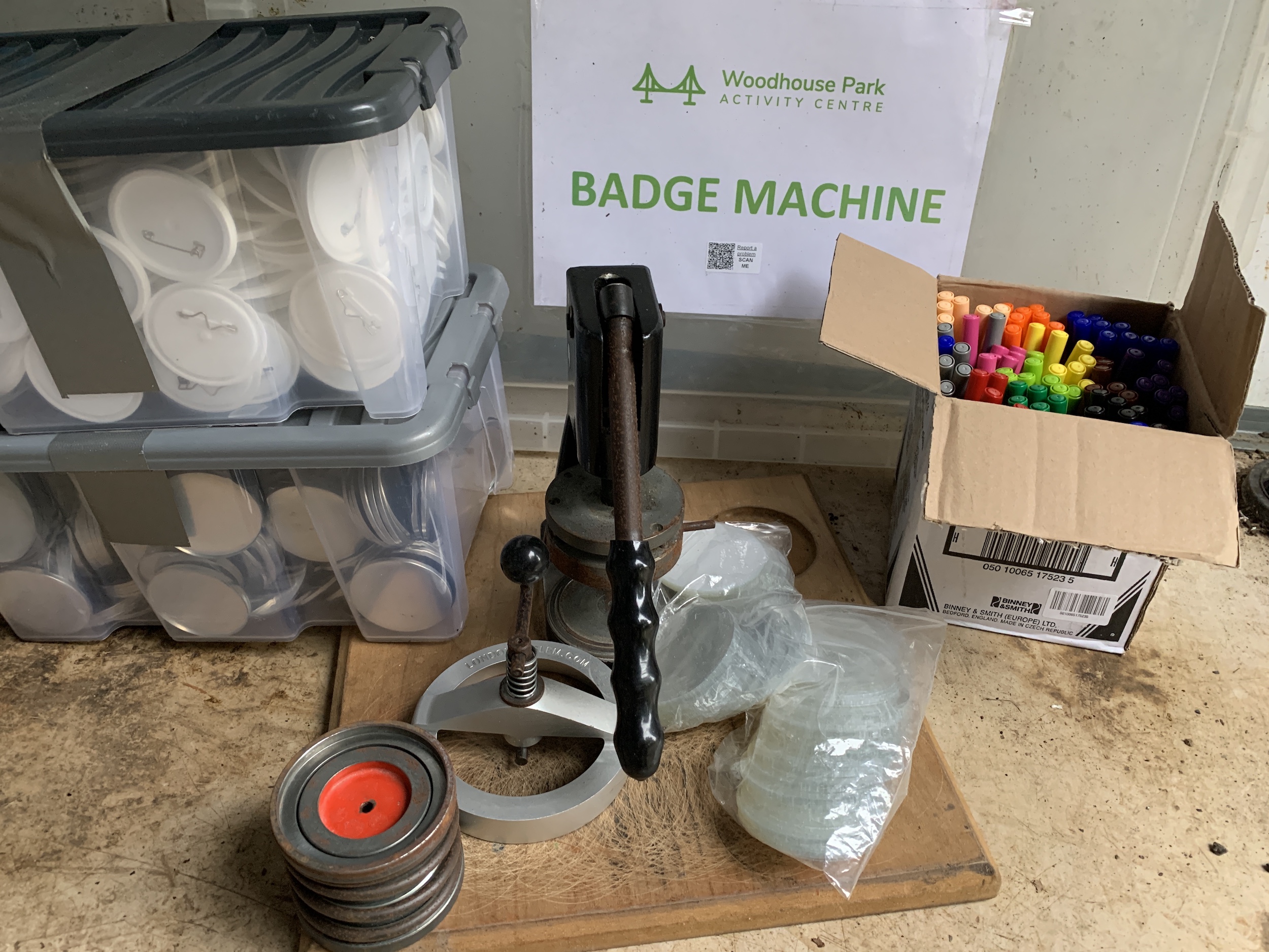 Read more about the article Badge Machine