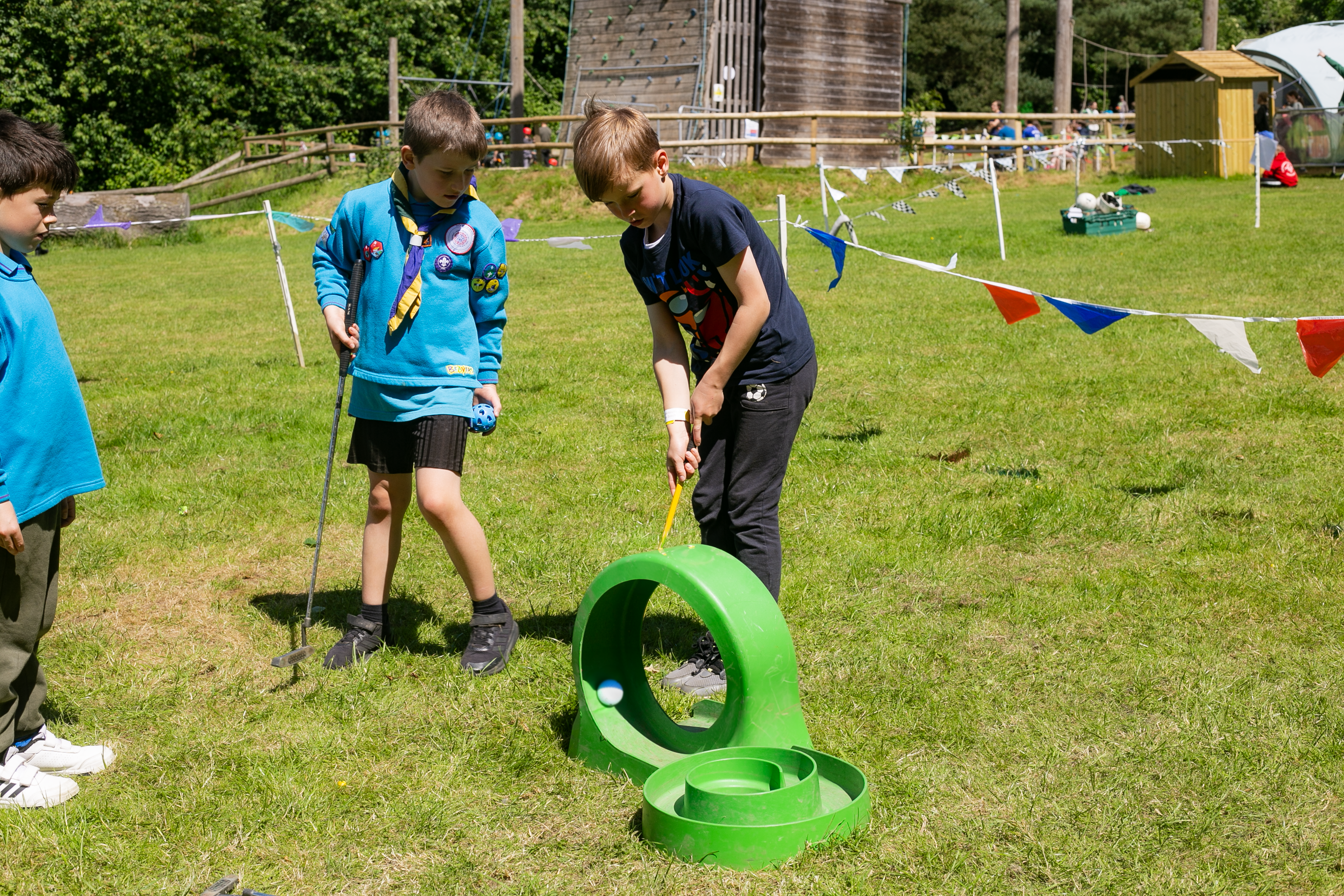 Read more about the article Crazy Golf